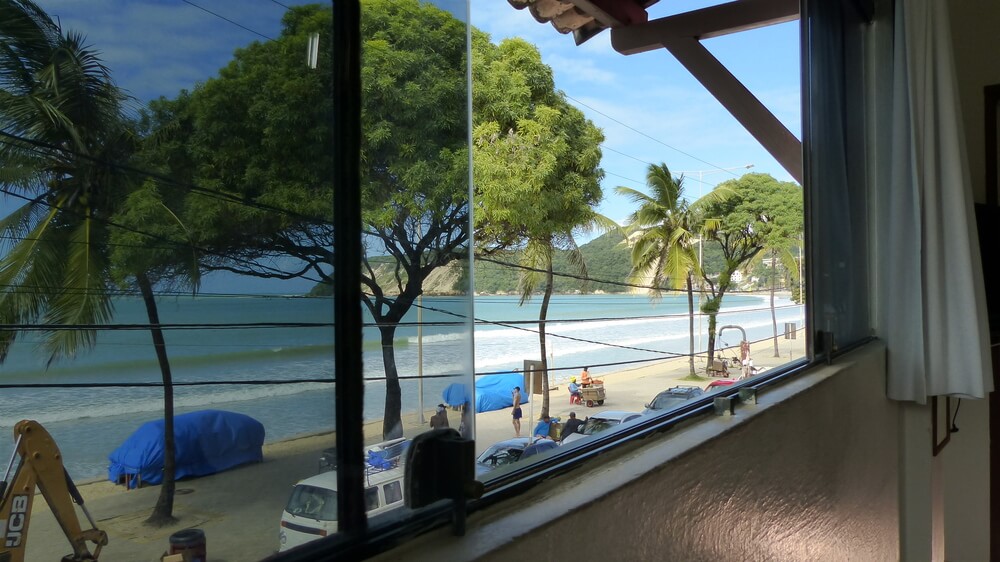 Quarto Standard com varanda e vista para o mar