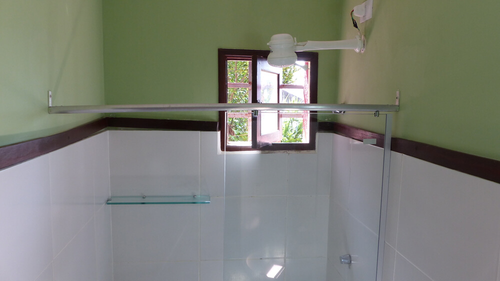 Quarto Standard com varanda e vista para o mar